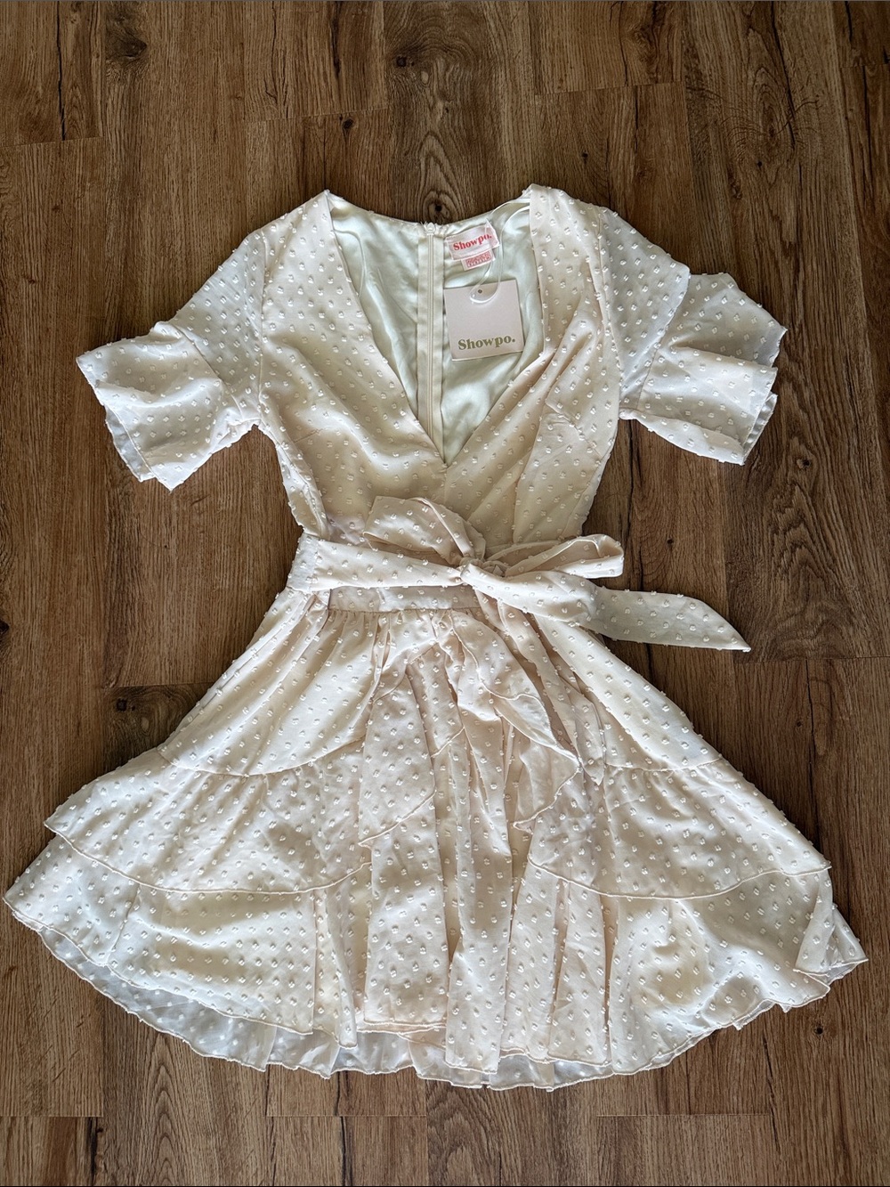 NWT Showpo. Women’s Ivory Tie-Waist Swiss Dot Dress